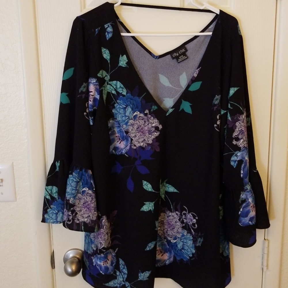 Black/Floral Blouse
